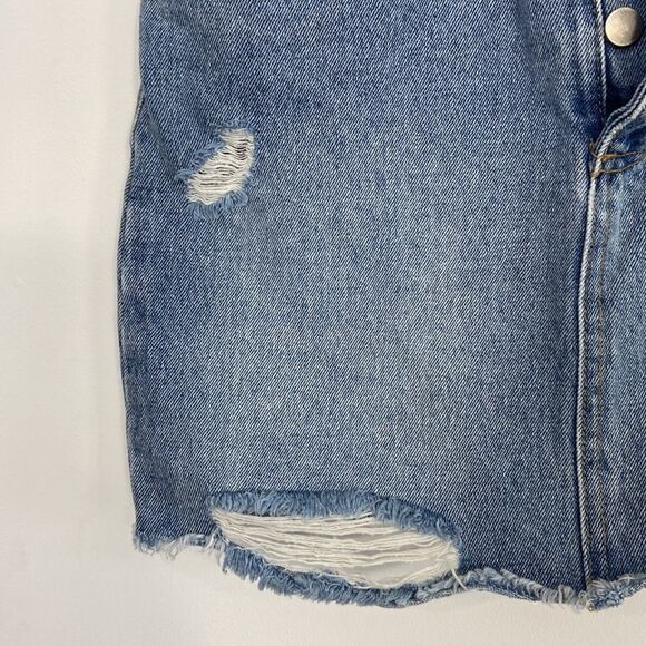 Amuse Society Shortcut Ripped Denim Skirt Sz XS - Picture 5 of 6